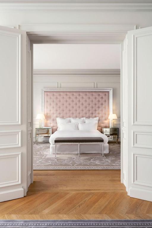 5 Star luxury hotels in Paris 