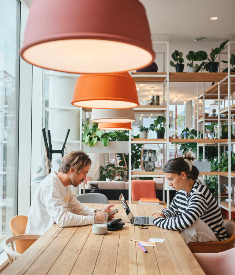 Coworking & hotels 